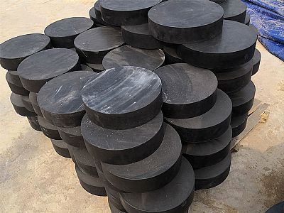 建平县板式橡胶支座由若干层橡胶片与薄钢板经加压硫化